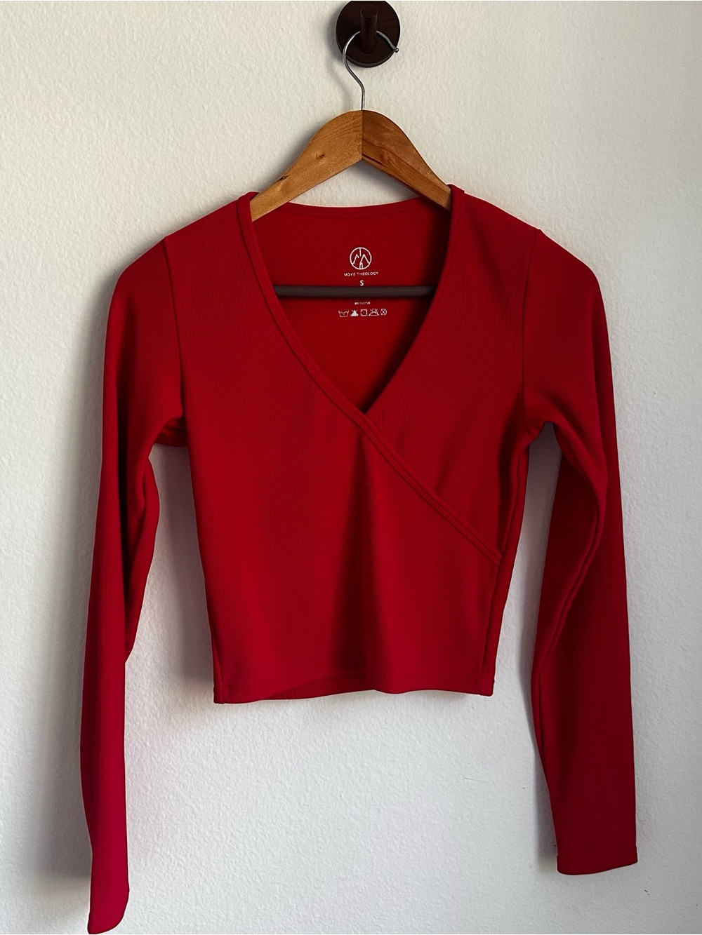 Move Theology Ribbed Wrap Front Long Sleeve Crop Top S Yoga